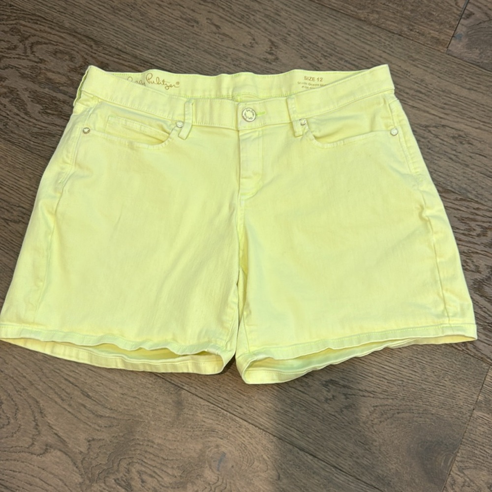 EUC Lilly Pulitzer South Ocean Shorts, 12, light neon yellow - Picture 2 of 5